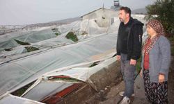 Örtü altı tarımın merkezi Kumluca'da hortumun verdiği hasar gündüz ortaya çıktı