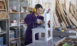 Tarsus Geri Dönüşüm Atölyesi Ekonomiye Can Veriyor