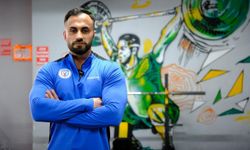 Altıeylül’ün Milli Gururu Ömer Pullu Gözünü Zirveye Dikti