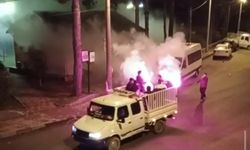 Adana'da ilk sahurda meşaleli davul şovu