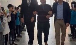 Osmaniye'de Duygusal Veda: "Hatıran Yeter" Şarkısıyla Uğurlandı