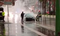 Osmaniye'de park halindeki otomobil yandı