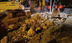 Mezitli'de Selin Hasarı 12 Saatte Silindi