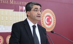 Ekmen’den istifa çıkışı: Güven erozyonu büyüyor