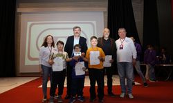 Mersin'de Robotlar Yarıştı: 1200 Genç Geleceği Tasarladı