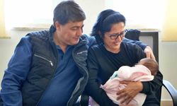 Antalya'da 10 çocuk yeni ailesine kavuştu: 'Kendim doğurmuş gibiyim'