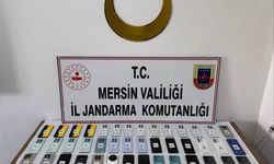 Mersin'de 800 bin liralık gümrük kaçağı telefon ele geçirildi
