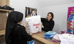 Mersin'de dar gelirli ailelerin çocuklarına bayramlık desteği