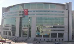 Mersin’de Yolsuzluk Soruşturmasında Şüpheliler Adliyede