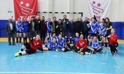 Toroslar’ın Melekleri Namağlup Final-Four’da!