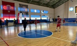 Genç Kramponlar Polis Haftası İçin Sahaya İndi