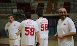 Sivas’ta Şehitler İçin Anlamlı Maç: İsimleri Yaşatıldı