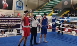 Erzincanlı Boksör Rıdvan Hasan Türkiye Üçüncüsü Oldu