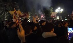 Erzurum'da Derbi Coşkusu: Galatasaraylılar Sokağa Döktü!