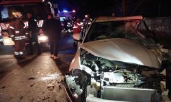 Beykoz’da Can Pazarı: Servis ile Otomobil Çarpıştı!