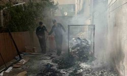 Adana'da polis ekiplerinin müdahalesi yangının büyümesini önledi