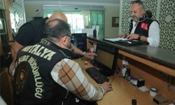 Antalya'da konaklama ve araç kiralama firmalarına eş zamanlı denetim