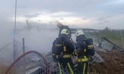 İnşaat şantiyesinde konteyner yangını