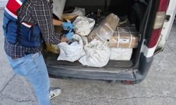 İstanbul ve Adana'da dev silah operasyonu