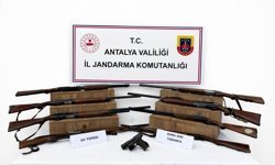 Jandarma'dan ruhsatsız silah operasyonu