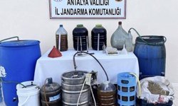 Kumluca'da 800 litre kaçak alkol ele geçirildi