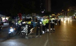 Kural tanımaz motosiklet sürücülerine 498 bin TL ceza