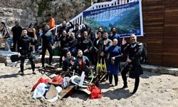Mermerli Plajı'nda deniz dibi temizliği