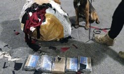 Mersin'de bir işyerinde 5 kilo 872 gram kokain ele geçirildi