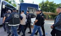 Mersin'de Dev Şafak Operasyonu: 11 Zehir Taciri Tutuklandı