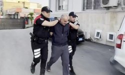 Sahipsiz köpeği sopayla döven şahıs gözaltına alındı