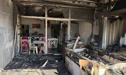 Serik'te balıkçı dükkanı çıkan yangında kullanılamaz hale geldi