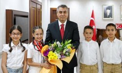 Mersin’den Lübnan’a İnsani Yardım Gemisi Uğurlanıyor