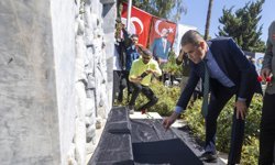 Mezitli’de Üç Fidan İçin Anlamlı Anma