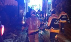 Samandağ'da şarampole devrilen otomobilin sürücüsü yaralandı