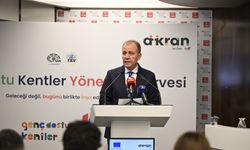Ankara'da 'Genç Dostu Yerel Yönetişim Zirvesi' Düzenlendi