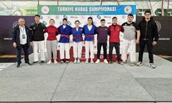 Kütahya’ya Kuraş Şampiyonası’ndan İki Madalya