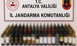 Alanya'da 108 litre kaçak alkol ele geçirildi