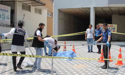 Emekli polis, bıçakla saldıran oğlunu öldürdü