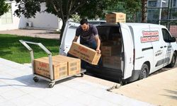Öğrencilerin yeni sezonda kırtasiye malzemeleri Kemer Belediyesi'nden