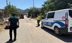Önce Kavga Ettiler, Sonra Evi Ateşe Verdiler
