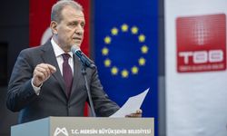 Mersin'de Demokrasi Zirvesi Düzenlendi