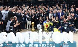 Fenerbahçe’den Tarihi Zafer! Beşiktaş’ı Devirdi, Kupayı Kaptı