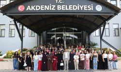 Akdeniz'de anne-kız kampı başladı