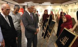Mersin'de Hz. Peygamber'in 1500. doğum yılına özel 'Mucize' sergisi açıldı