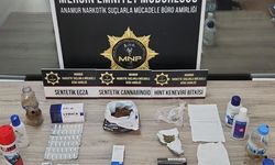Anamur'da Şafak Operasyonu: 31 Adrese Baskın, Silah ve Sakinleştirici Ele Geçirildi