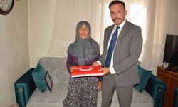 Başsavcı Ozan Kapıcı, şehit annesini evinde ziyaret etti