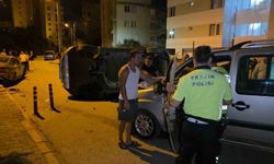 Takla atan araç park halindeki 4 araca çarptı