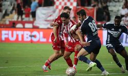 Trendyol 1. Lig: Antalyaspor: 1 - Sarıyer: 2