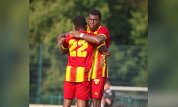 Göztepe’de Sinclair Armstrong, taraftardan tam not aldı