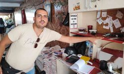 Adana'da saniyeler içinde telefon hırsızlığı